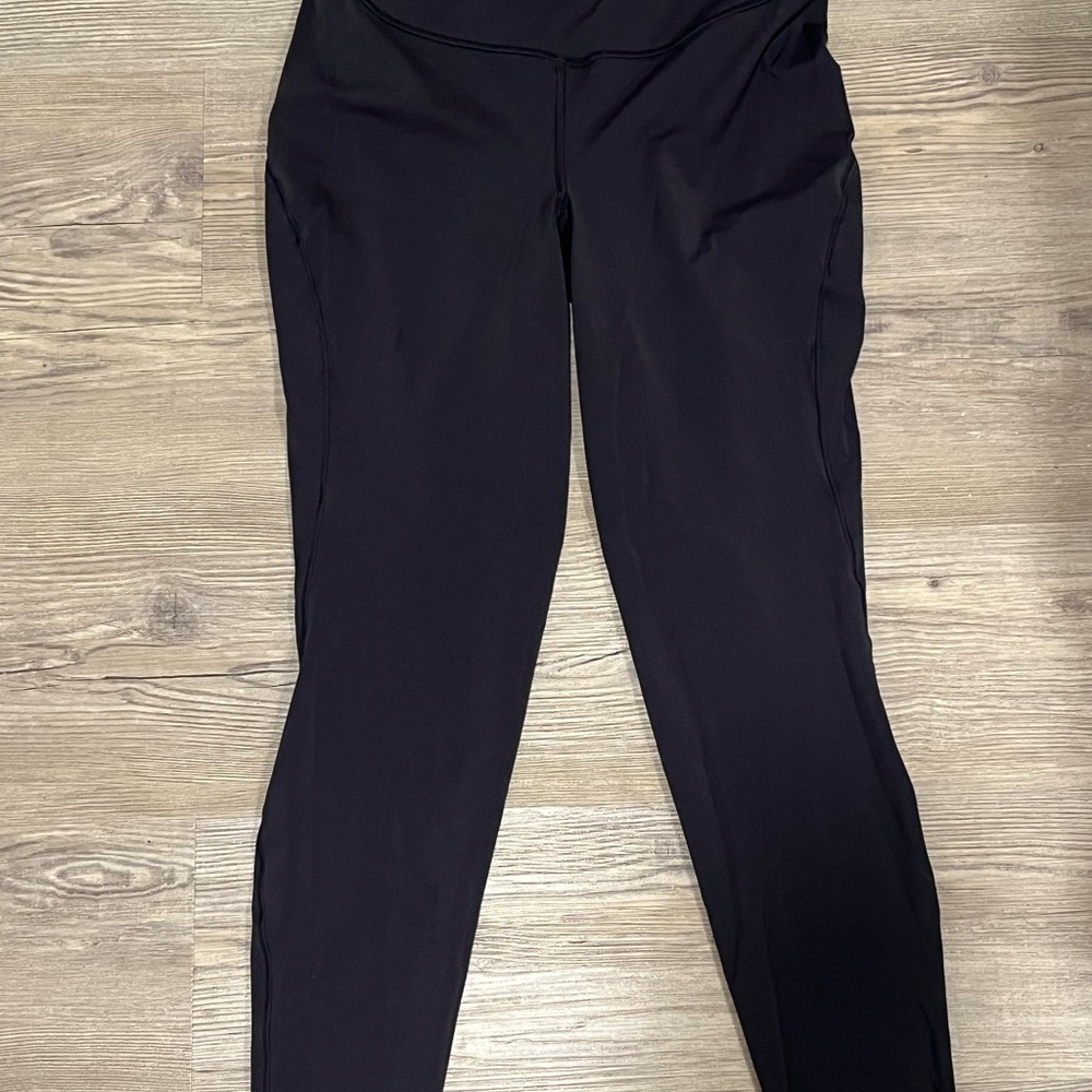 Size 8 Lululemon Women's Black Leggings- Wonder Train High Rise